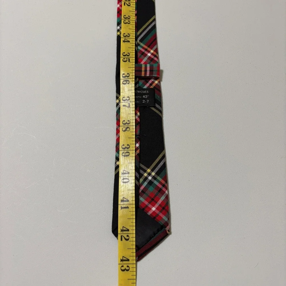 Crewcuts Boys Tartan Plaid Necktie Size 2-7 Black Red Preppy Holiday School Tie